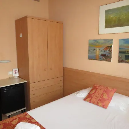 Massimo Hotel 3*