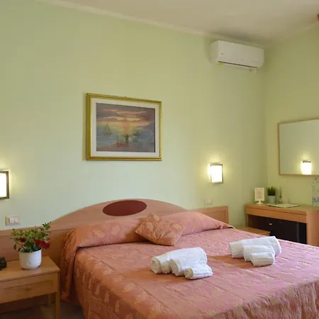 Hotel Massimo 3*