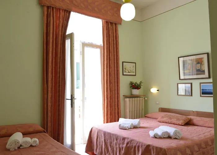 Massimo Hotel 3*