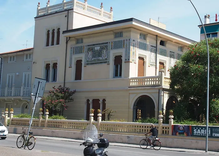 Hotel Massimo Viareggio