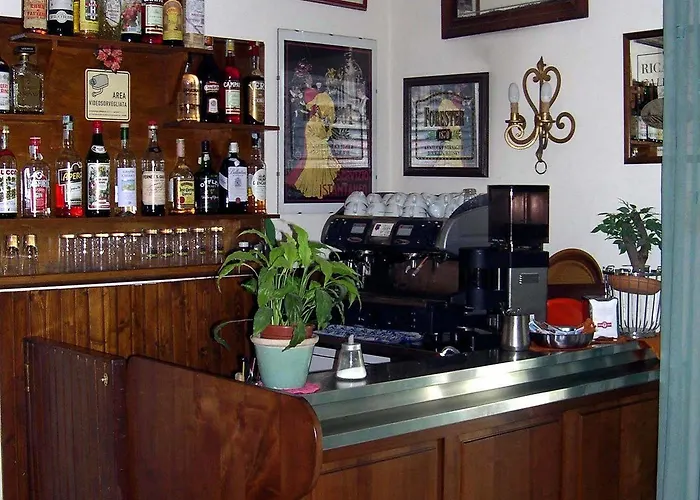 Massimo Hotel 3*